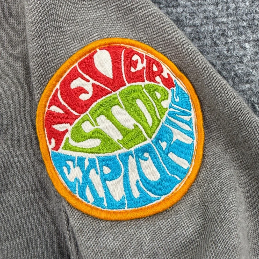 The North Face Novelty Patch Hoodie Small Gray Multi Patch Graphic Pullover Mens